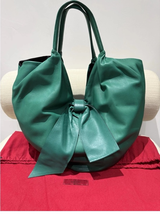 Handbags - Valentino Garavani Soft Bow Leather Tote Bag